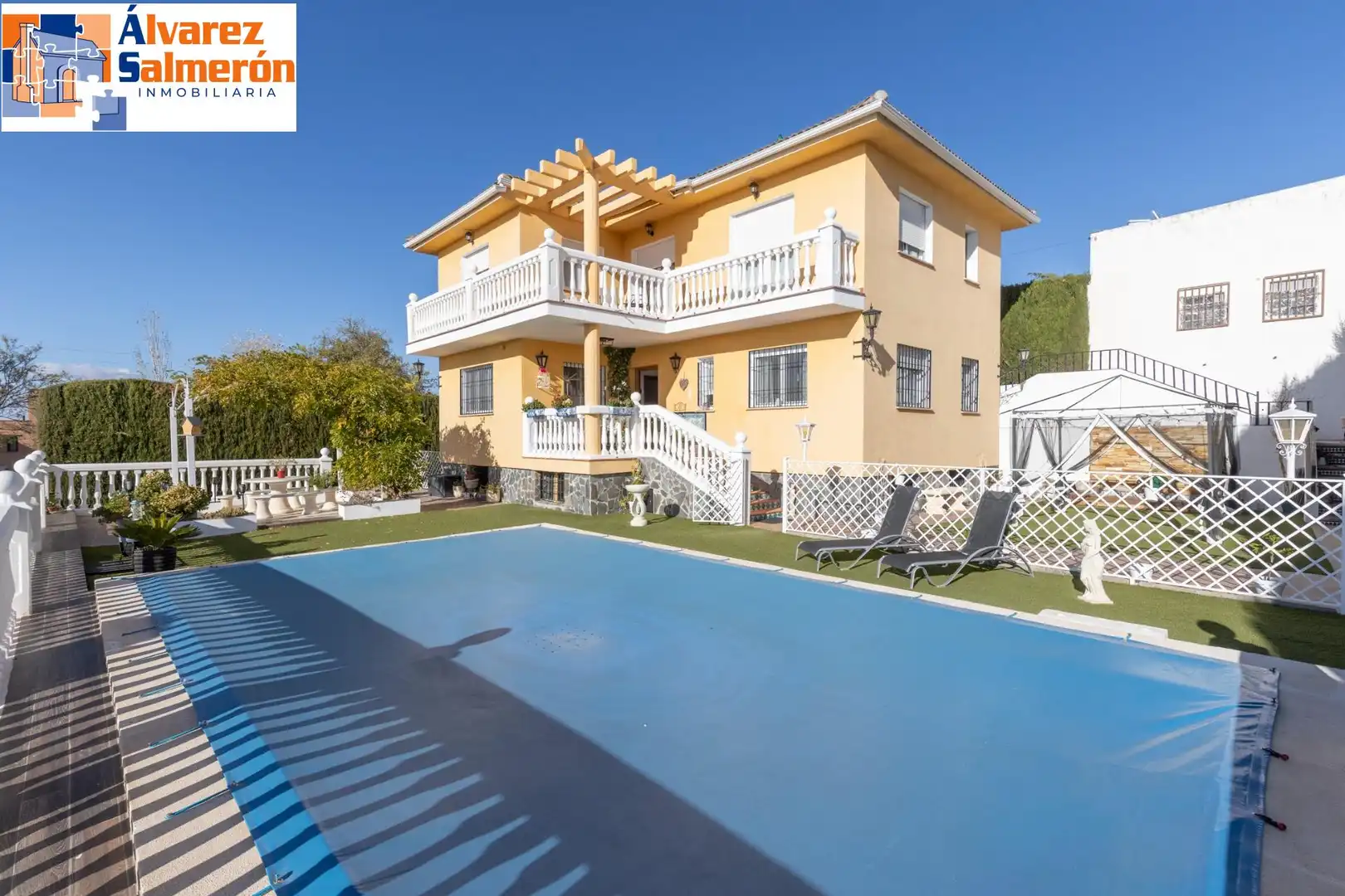 Villa avec terrasse à vendre à Calle ABEDUL