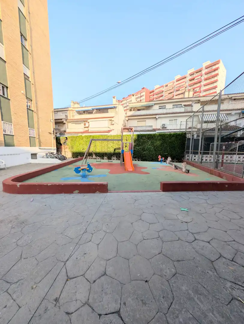 Apartamento con piscina en venta en CONSTITUCIO DE LA, imagen 16