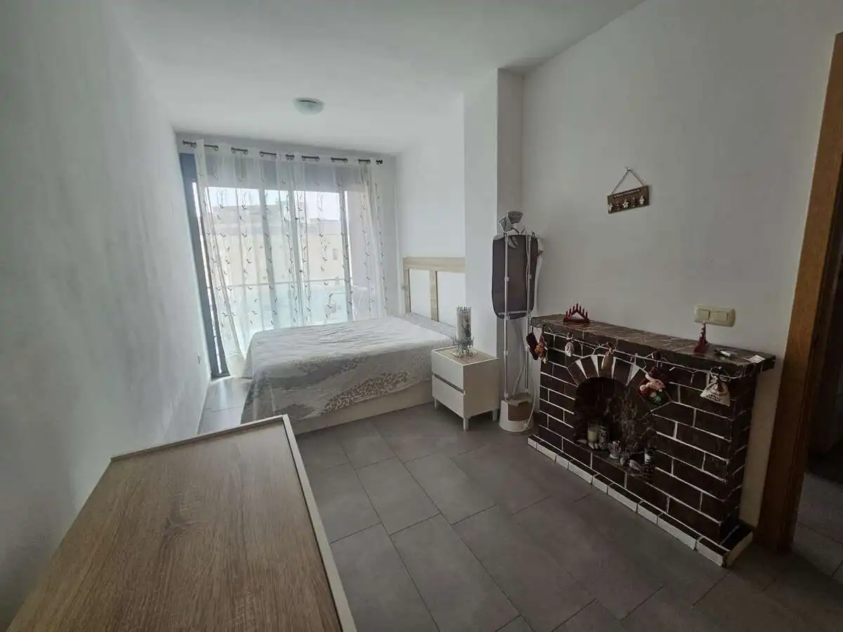 Habitación de Piso en venta en Roquetas de Mar con Terraza y Amueblado
