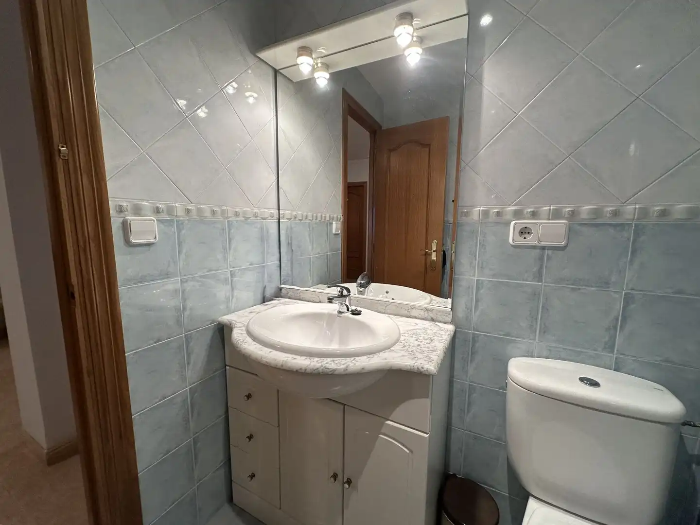 Baño de Casa adosada en venta en Albaida con Aire acondicionado y Amueblado
