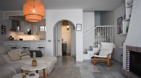 Foto 4 de Casa adosada en venta en Calle Aldebaran, 5, Benajarafe, Vélez-Málaga