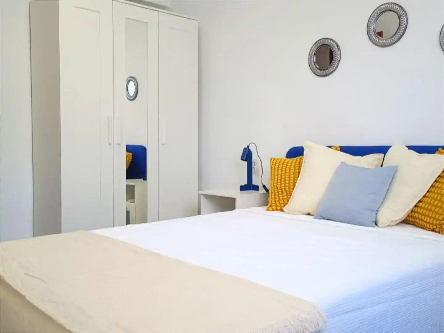 Habitación de Piso de alquiler en Tavernes Blanques con Aire acondicionado, Amueblado y Balcón