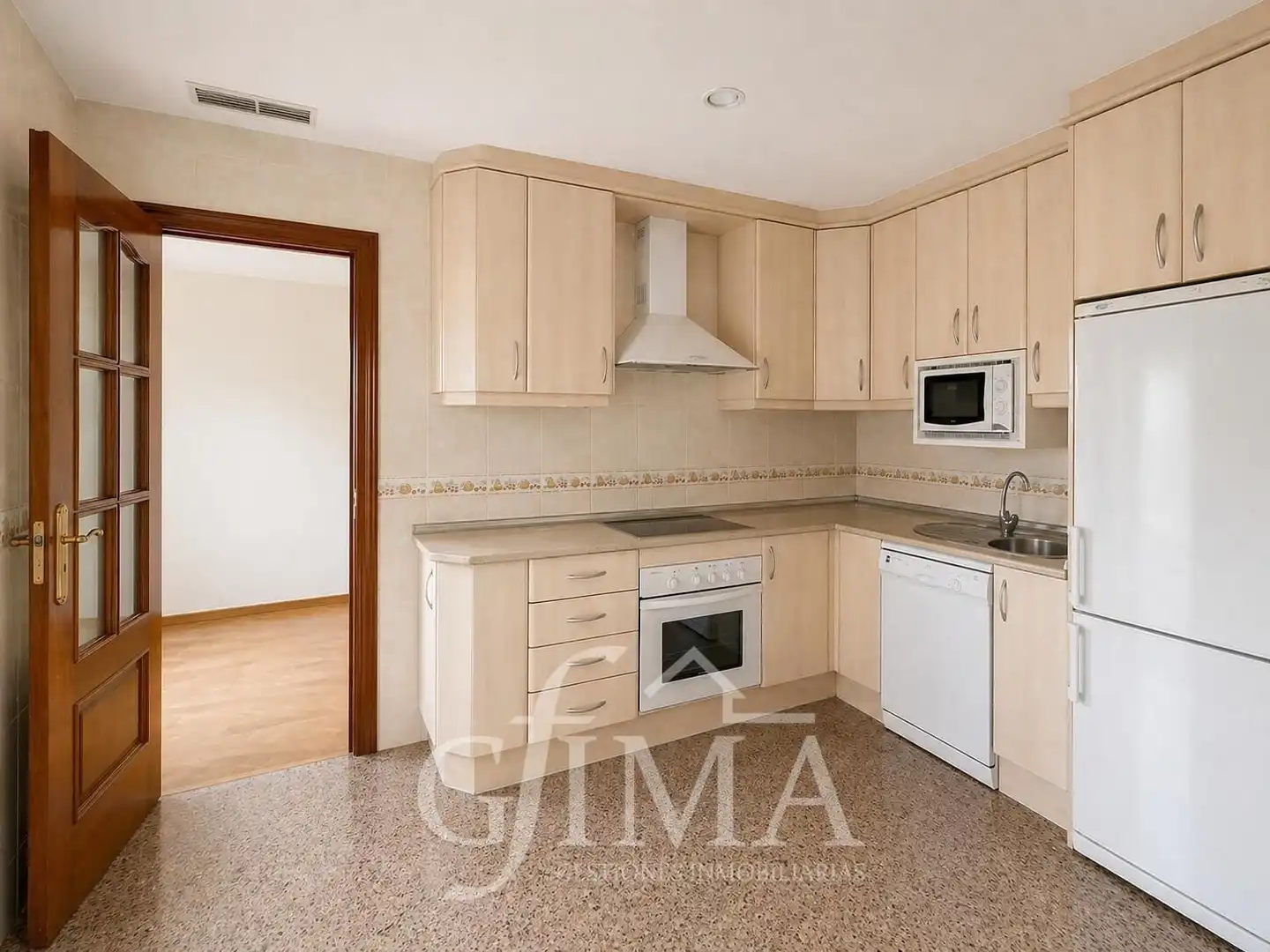 Kitchen of Flat for sale in Tomelloso  with Air Conditioner, Heating and Parquet flooring