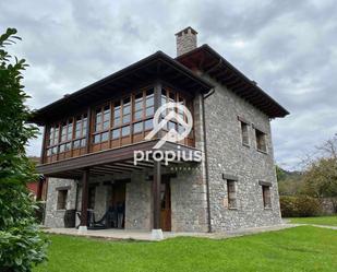 Exterior view of House or chalet for sale in Llanes  with Private garden, Parquet flooring and Terrace