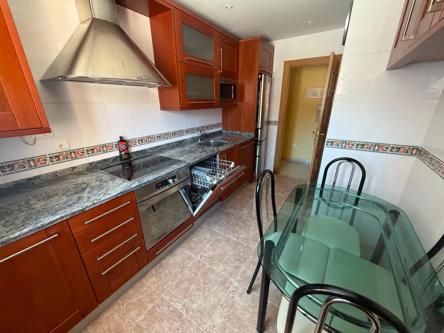 Kitchen of Flat for sale in Fuensaldaña  with Heating, Terrace and Furnished