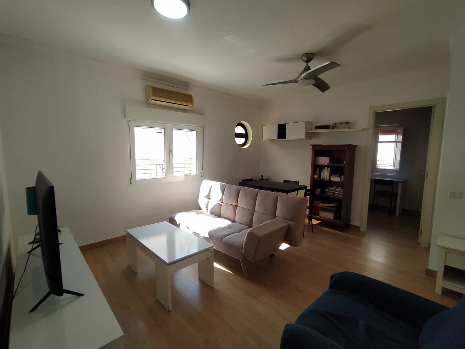 Flat for sale in Pintor  Verdugo Landi, Barrio Alto - San Félix