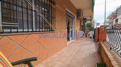 A 80M DE LA PLAYA, APARTAMENTO PLANTA BAJA DE 3 HABITACIONES Y TERRAZA EN LOS ALCÁZARES, MURCIA, Bild 2