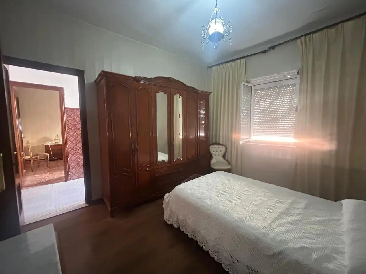 Dormitori de Casa o xalet en venda en Dos Hermanas