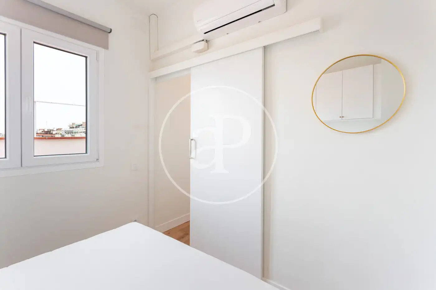 Bedroom of Flat for rent in Barcelona  with Air Conditioner, Heating and Terrace