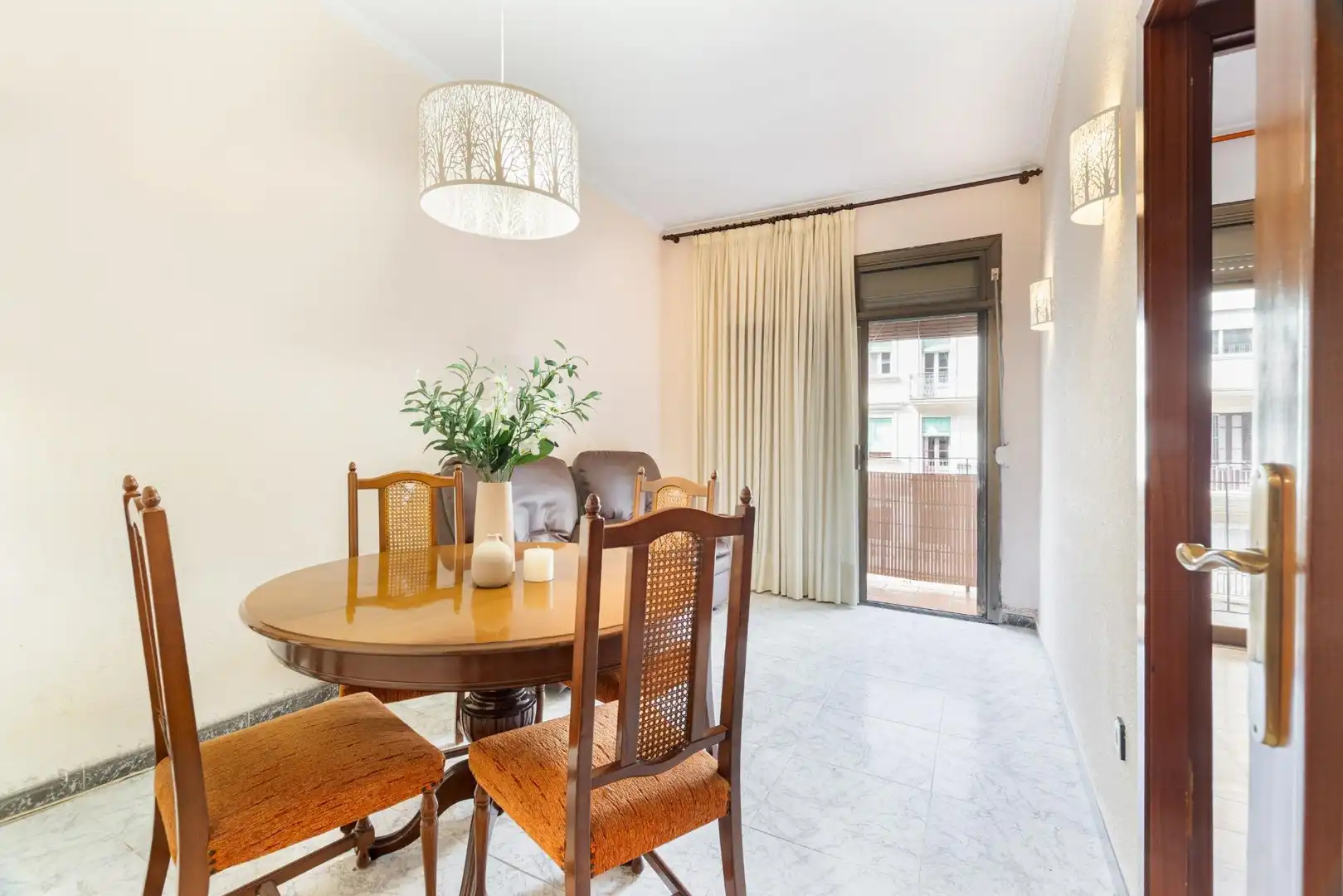 Comedor de Piso en venta en Barcelona con Terraza
