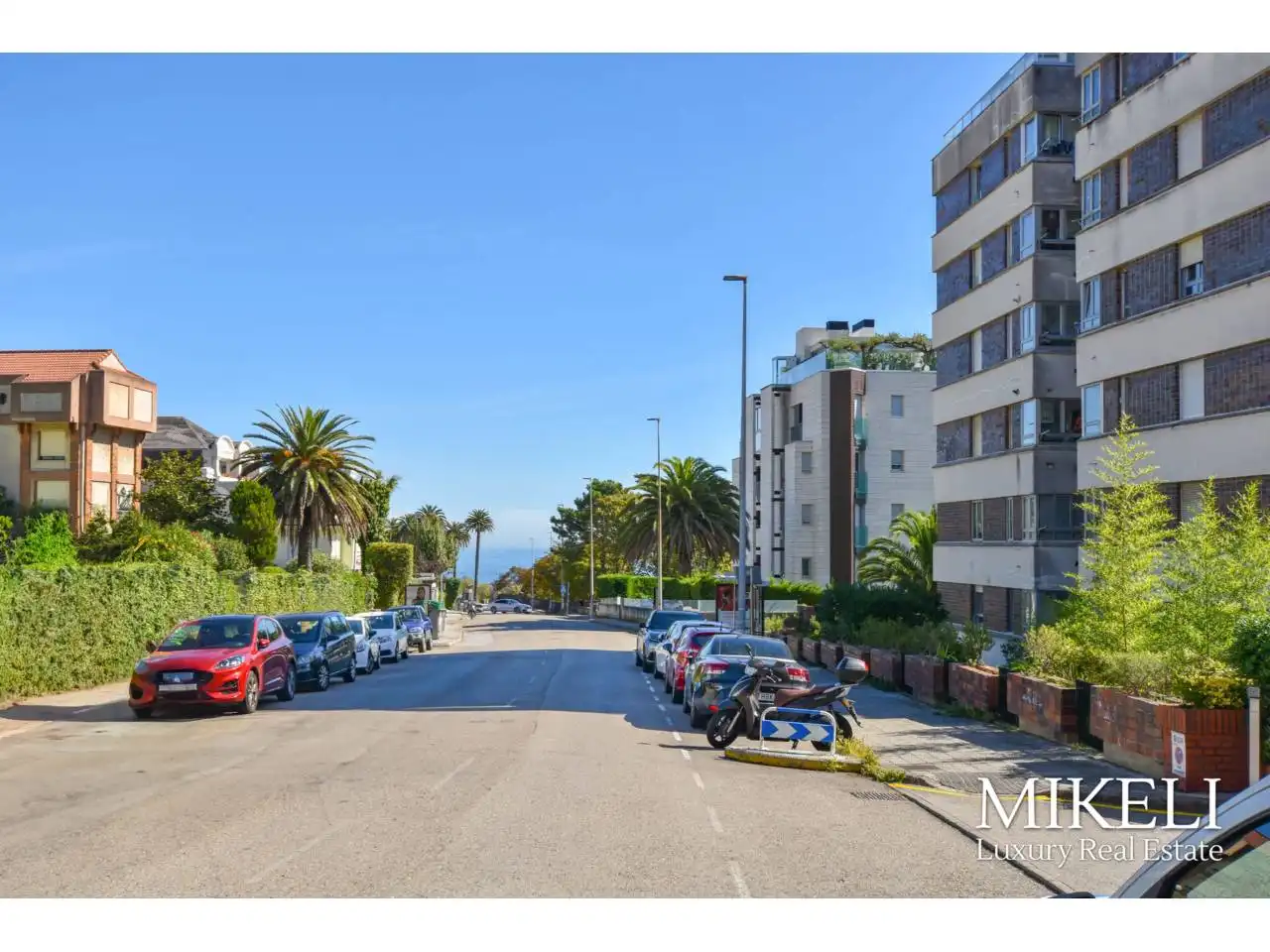 Exterior view of Flat for rent in Valdenoja