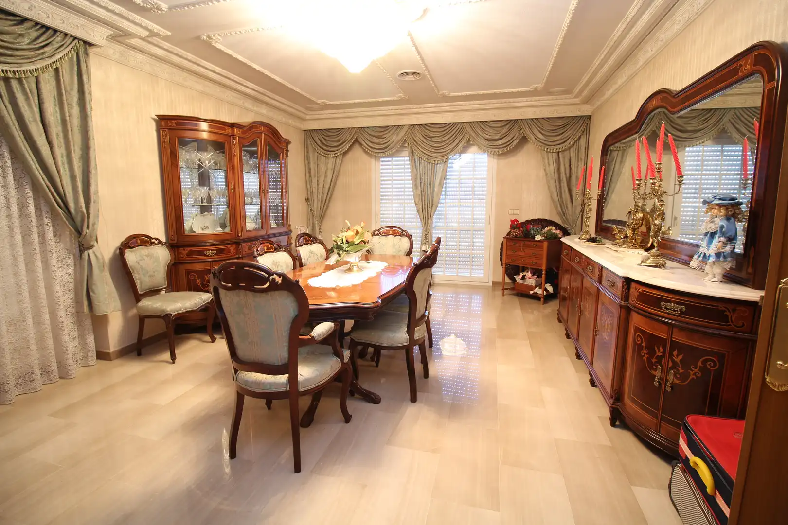 Comedor de Piso en venta en Cartagena con Aire acondicionado, Terraza y Amueblado