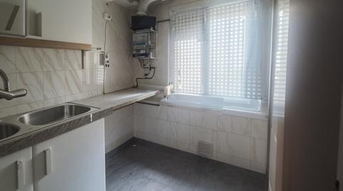 Foto 4 de Pis en venda a Plaça Dels Merinals, Els Merinals, Sabadell