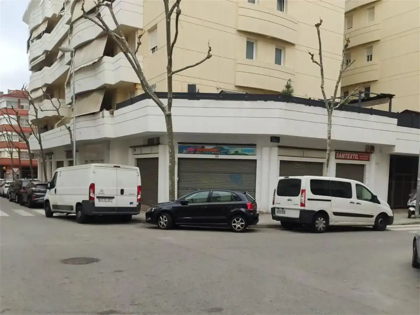 Aparcament de Local de lloguer en Badalona