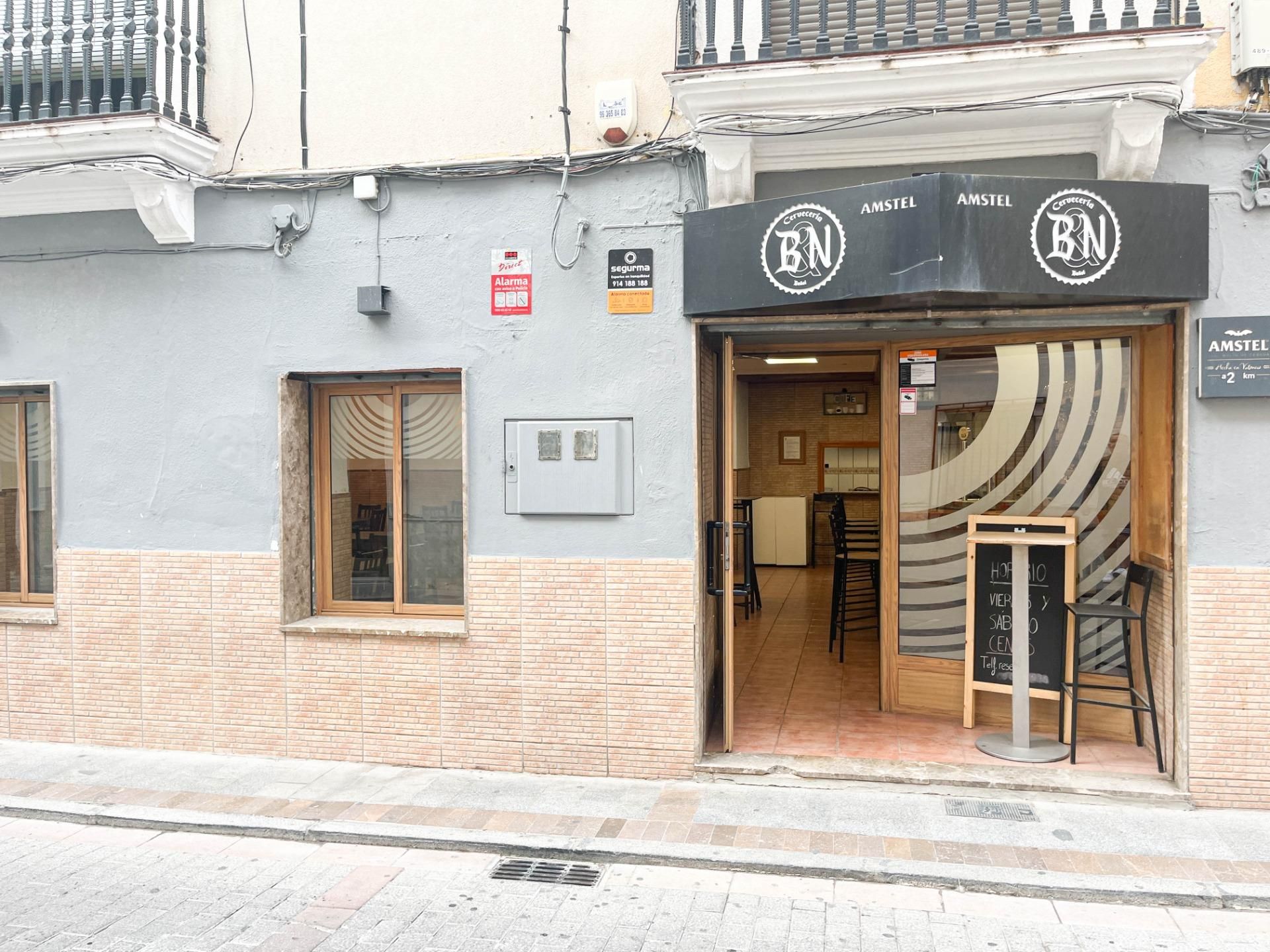 Premises for sale in Buñol  with Air Conditioner and Furnished