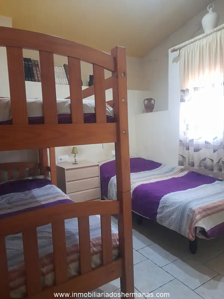Schlafzimmer von Country house zum Verkauf in L'Ampolla