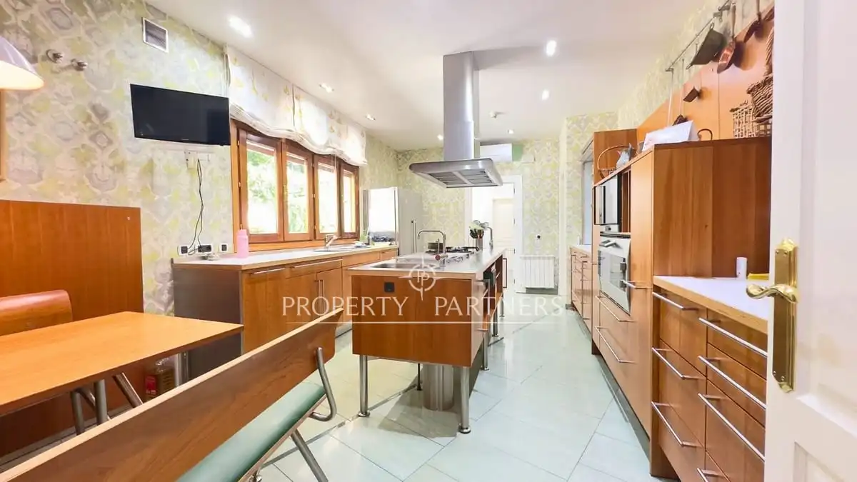 Chalet con piscina en venta en Hastings School - Sobradiel, imagen 16