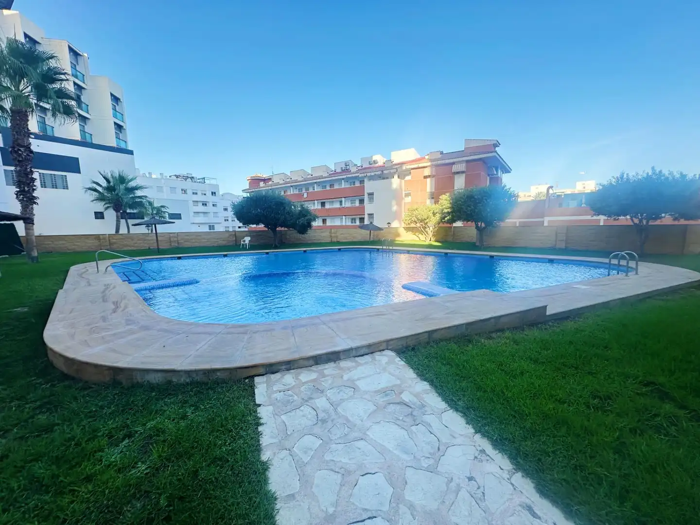 Swimming pool of Apartments for rent in El Campello  with Air Conditioner, Heating and Private garden