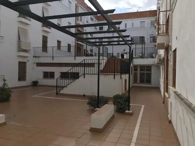 Terrasse von Geschaftsraum zum Verkauf in Sevilla mit Klimaanlage