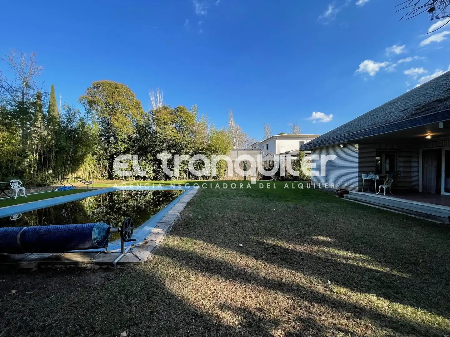 Außenansicht von Haus oder Chalet zur Miete in Fuente del Fresno mit Privatgarten, Schwimmbad und Möbliert