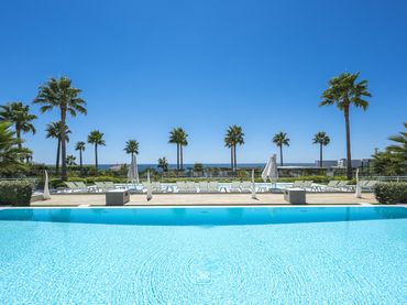 Apartament amb piscina en venda a Estepona Pueblo