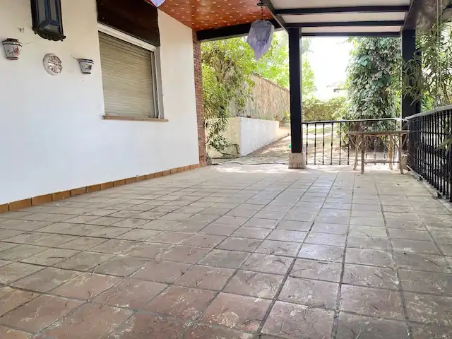 Vista exterior de Casa o xalet en venda en Laguna de Duero amb Aire condicionat, Moblat i Forn