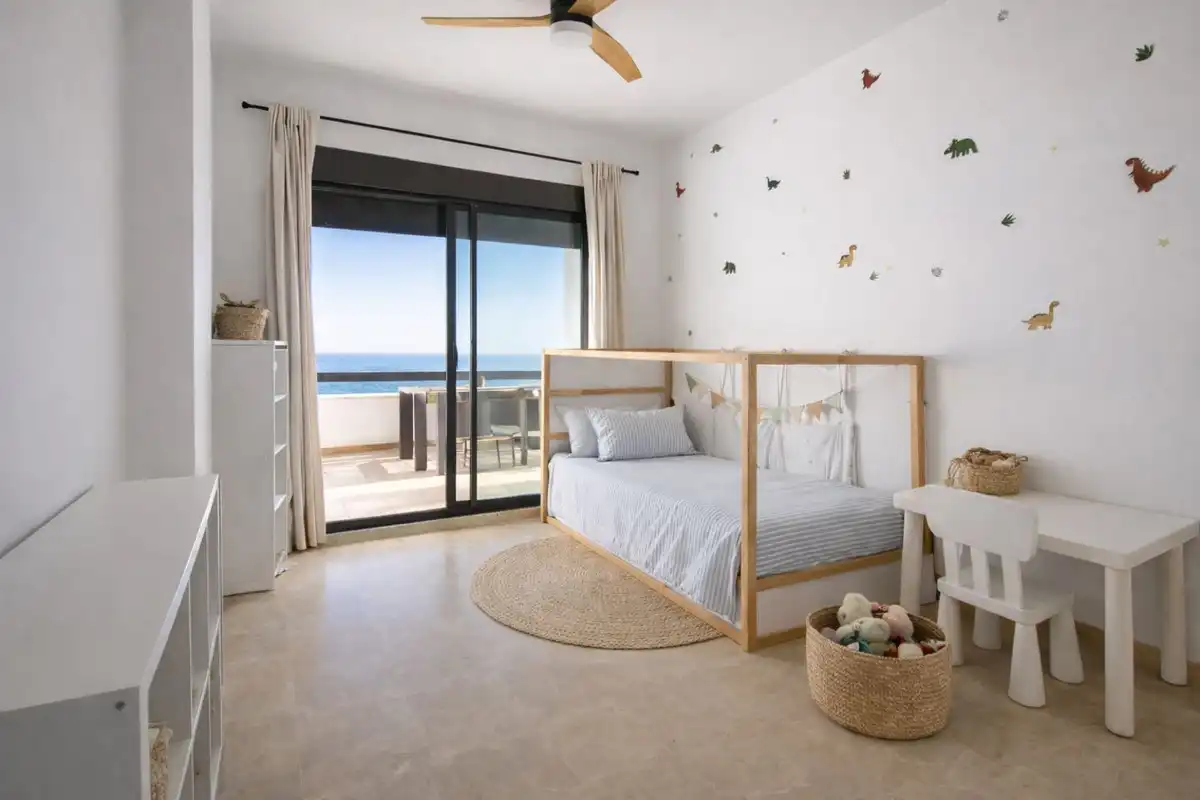 Attic for rent in La Alcaidesa