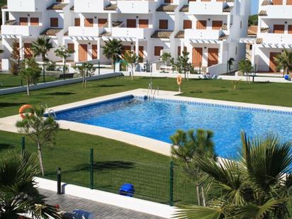 Piscina de Pis en venda en Chiclana de la Frontera amb Aire condicionat, Terrassa i Piscina