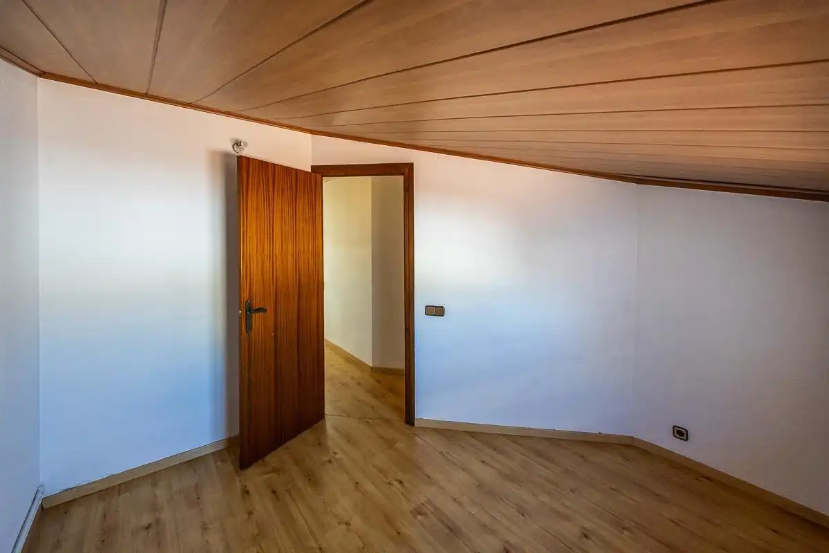 Attic for sale in Sabadell  with Heating and Terrace