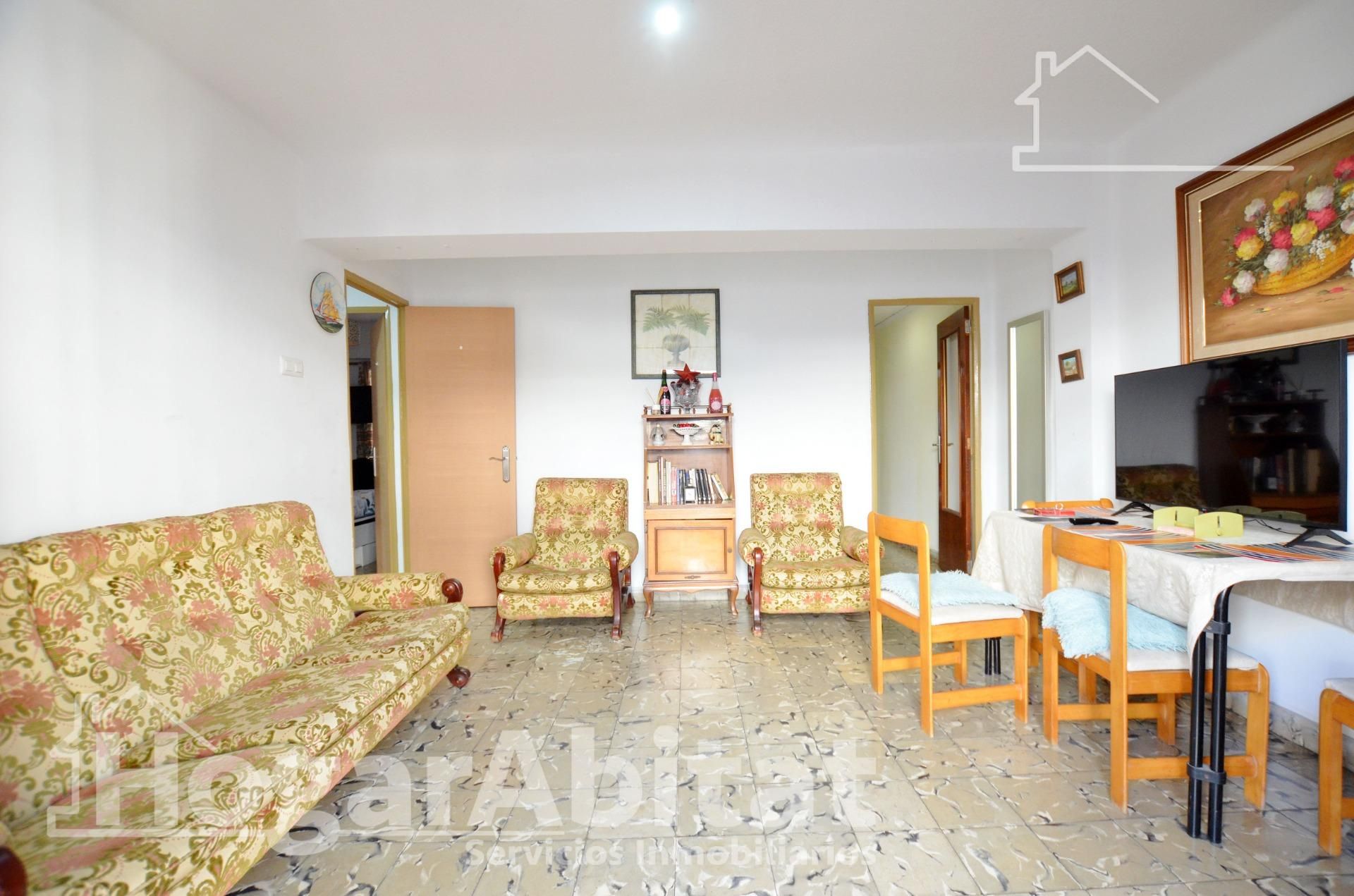 Living room of Flat for sale in Gandia  with Terrace and Balcony