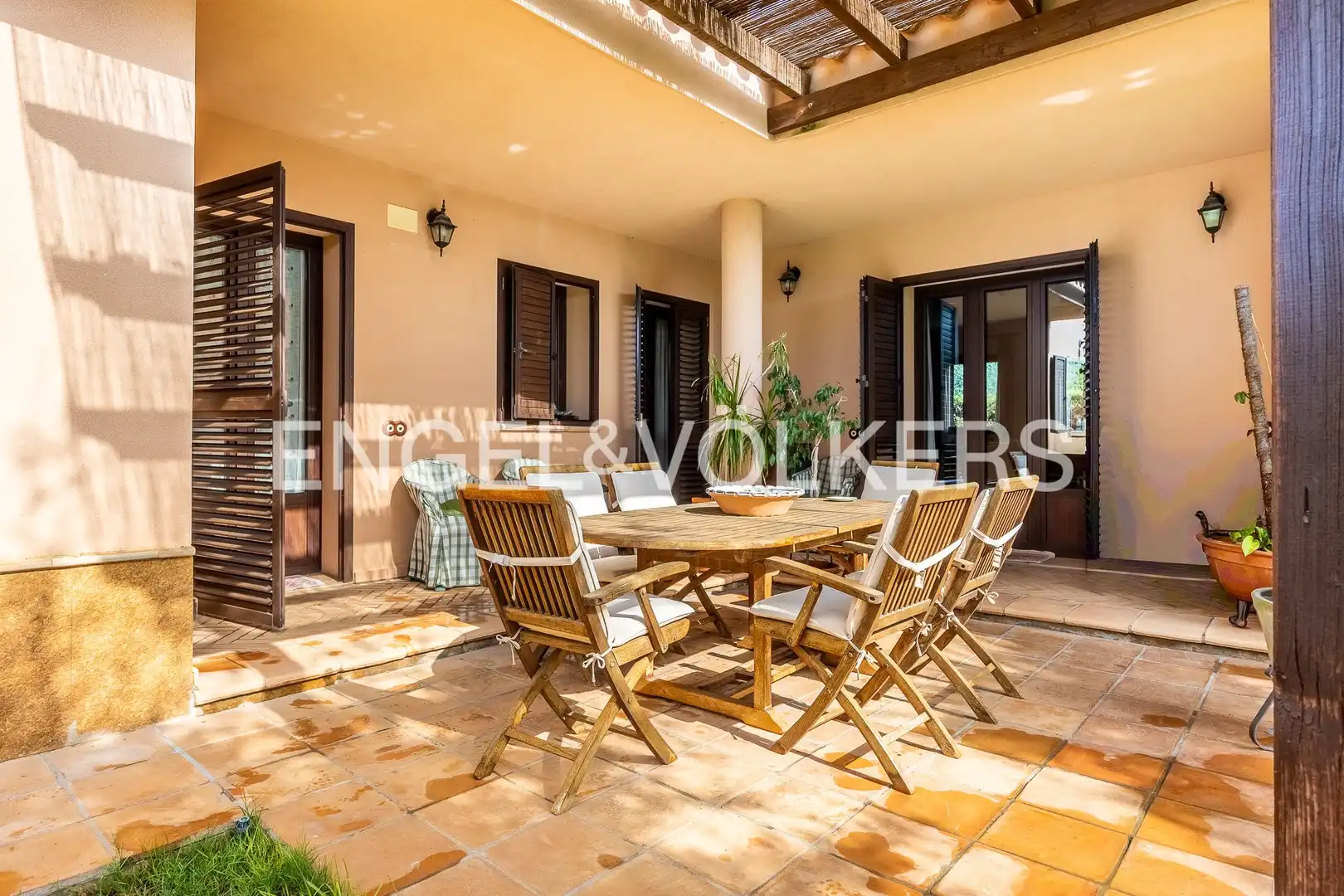 Casa amb terrassa en venda a Valencina de la Concepción, imagen 3