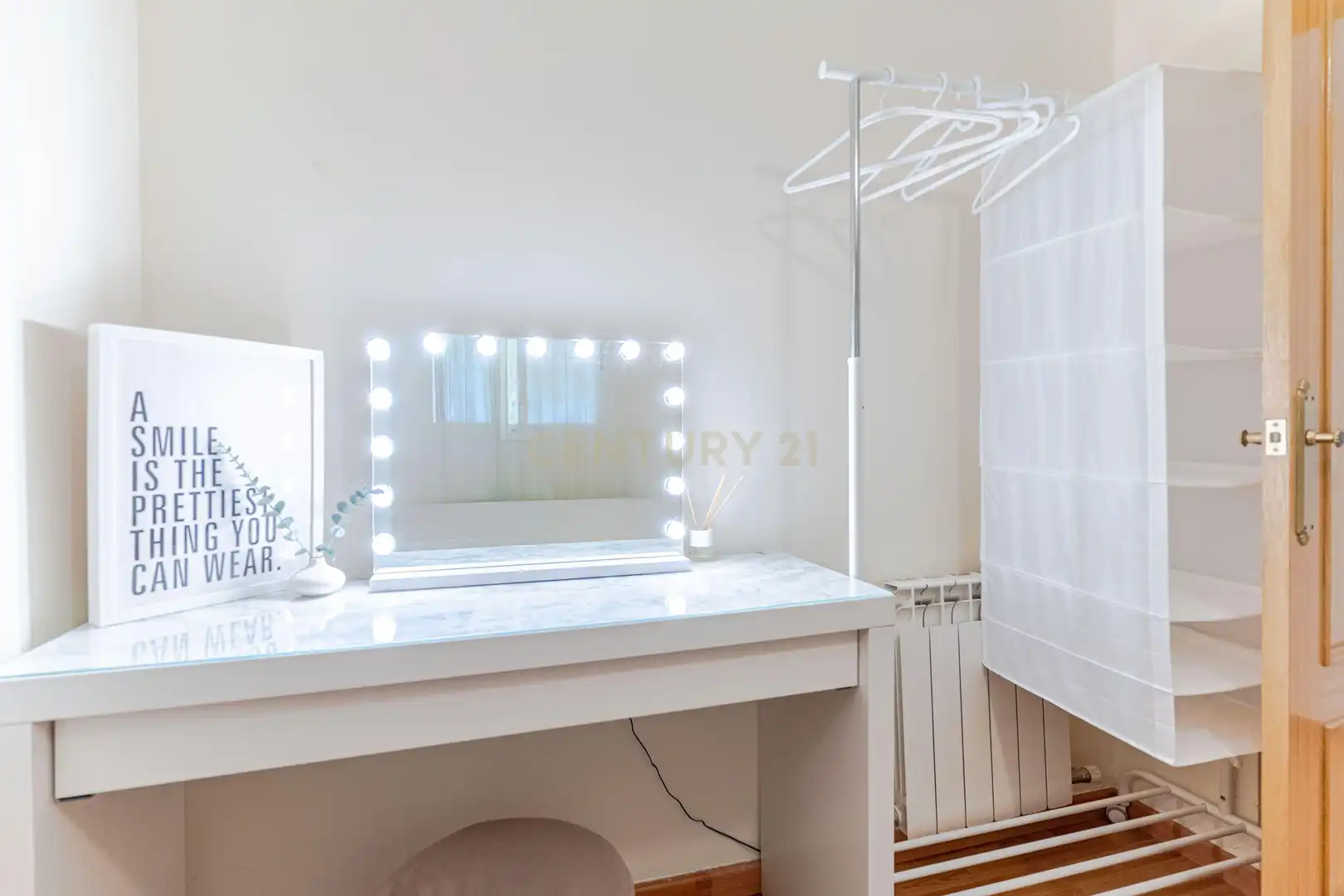 Habitación de Apartamento en venta en Albolote con Aire acondicionado, Lavadora y Microondas