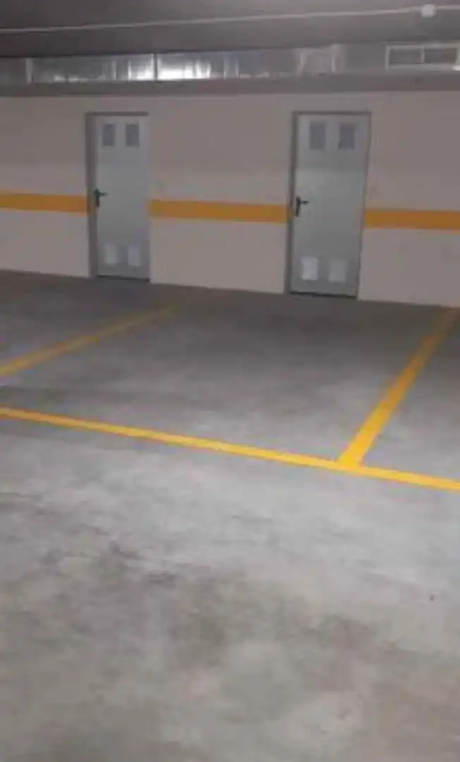 Einzelparkplatz mit Aufzug zum Verkauf in Avenida de Vigo 44, imagen 2