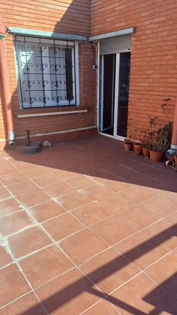 Terrasse von Dachboden zur Miete in Zaragoza mit Heizung, Möbliert und Ofen