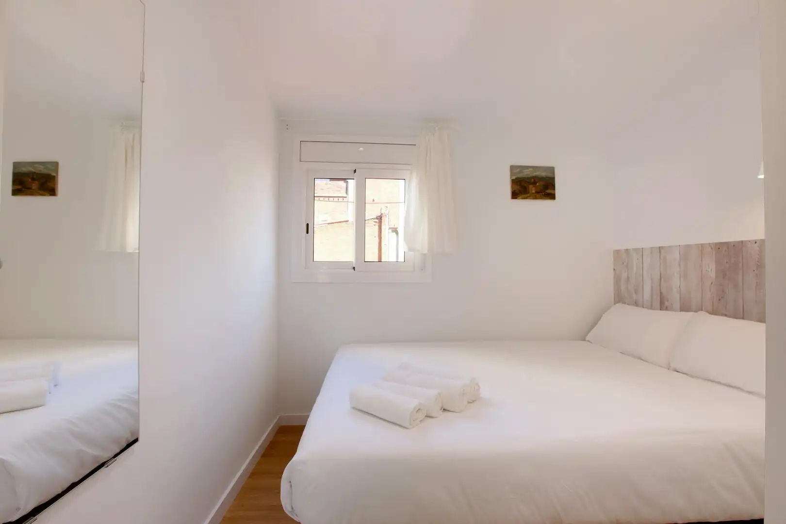 Bedroom of Flat for rent in Barcelona  with Air Conditioner, Heating and Furnished