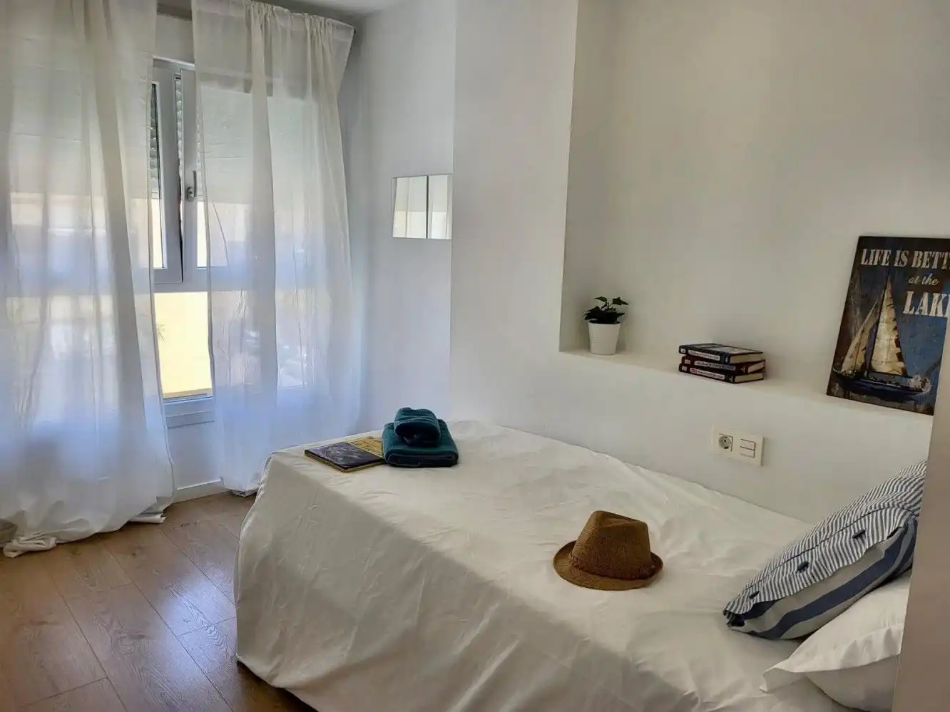 Dormitori de Apartament de lloguer en Rincón de la Victoria