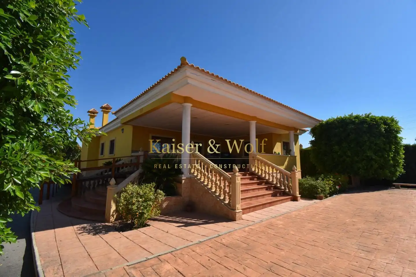 Casa con piscina en venta en Partida Altabix Polígono 2, imagen 3