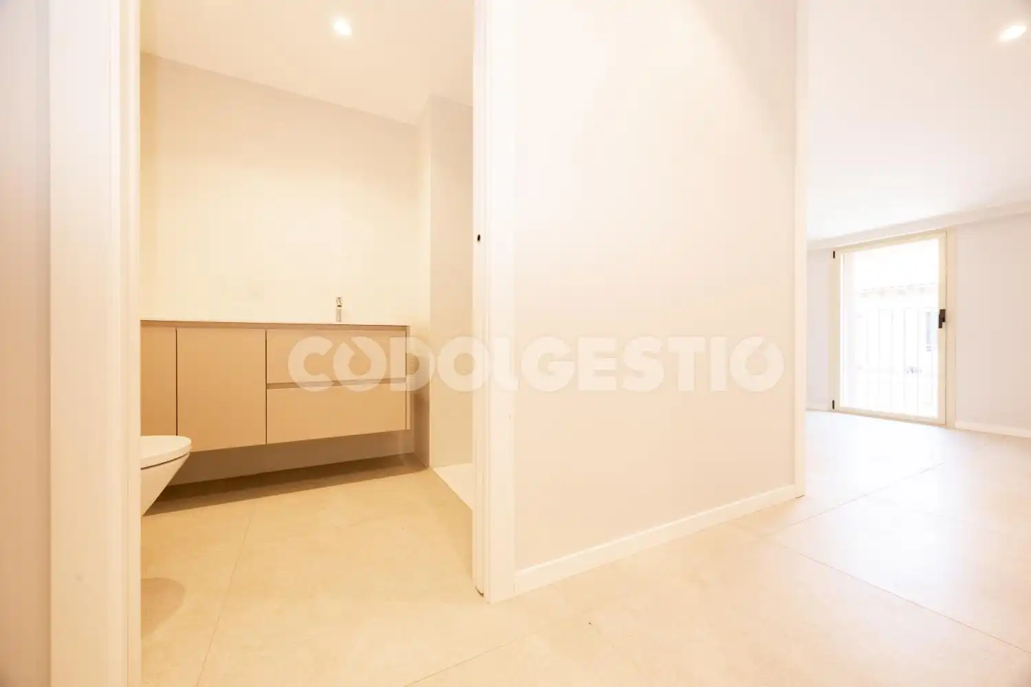 Flat for sale in Vic  with Terrace