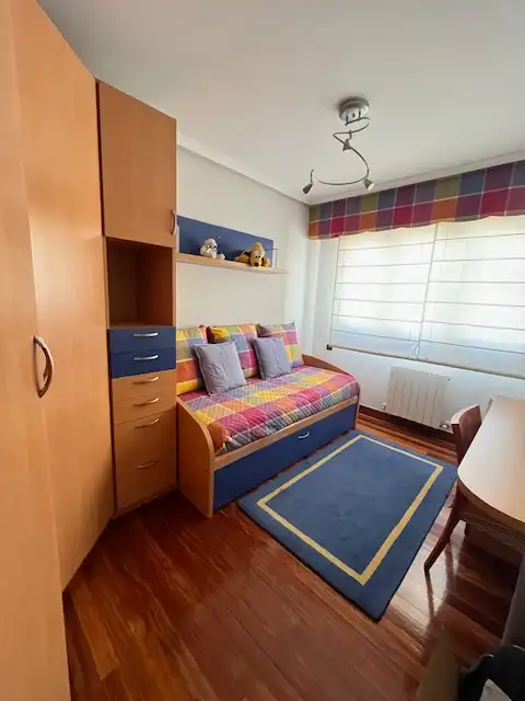 Habitación de Piso en venta en Santurtzi  con Calefacción, Amueblado y Balcón