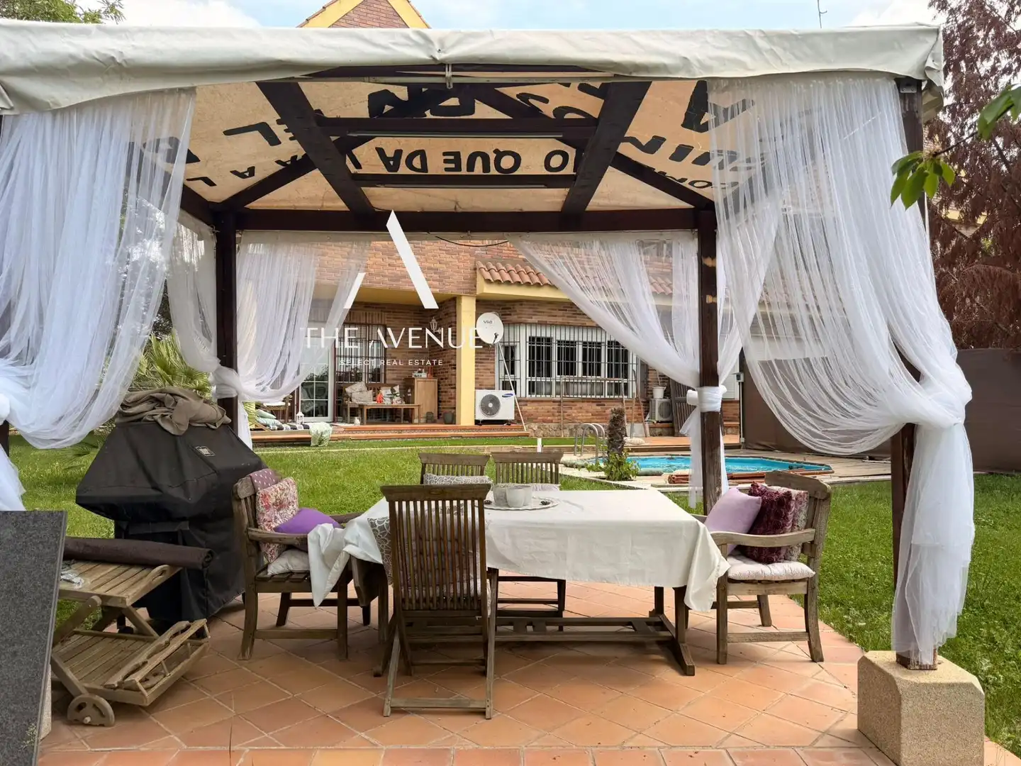 Terrassa de Casa o xalet en venda en Villaviciosa de Odón