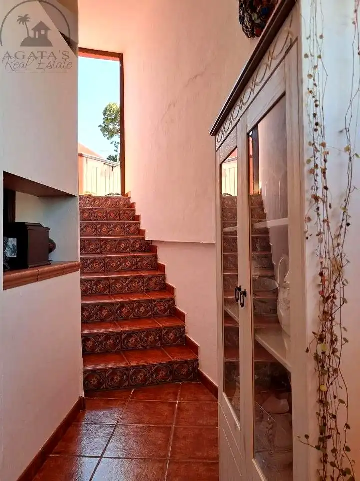 Country homes for sale in Centro
