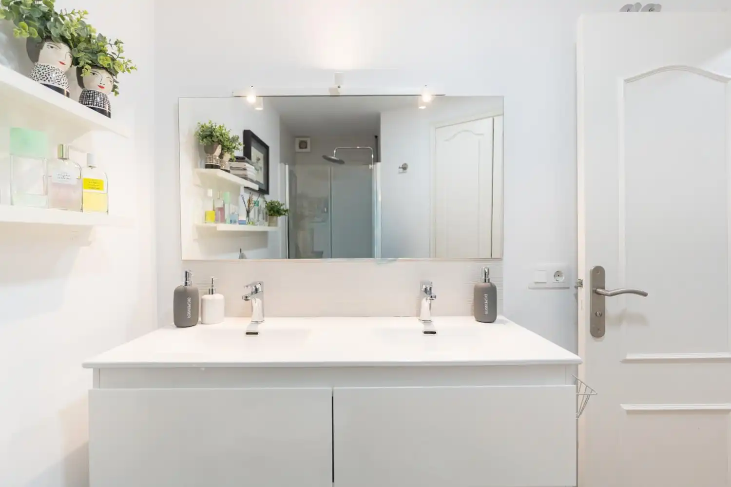 Baño de Piso en venta en Santa Cruz de Tenerife con Aire acondicionado