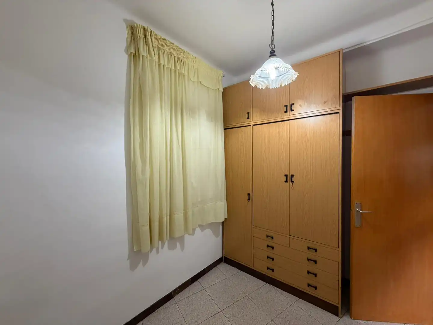Habitación de Piso en venta en Barcelona con Aire acondicionado, Calefacción y Horno