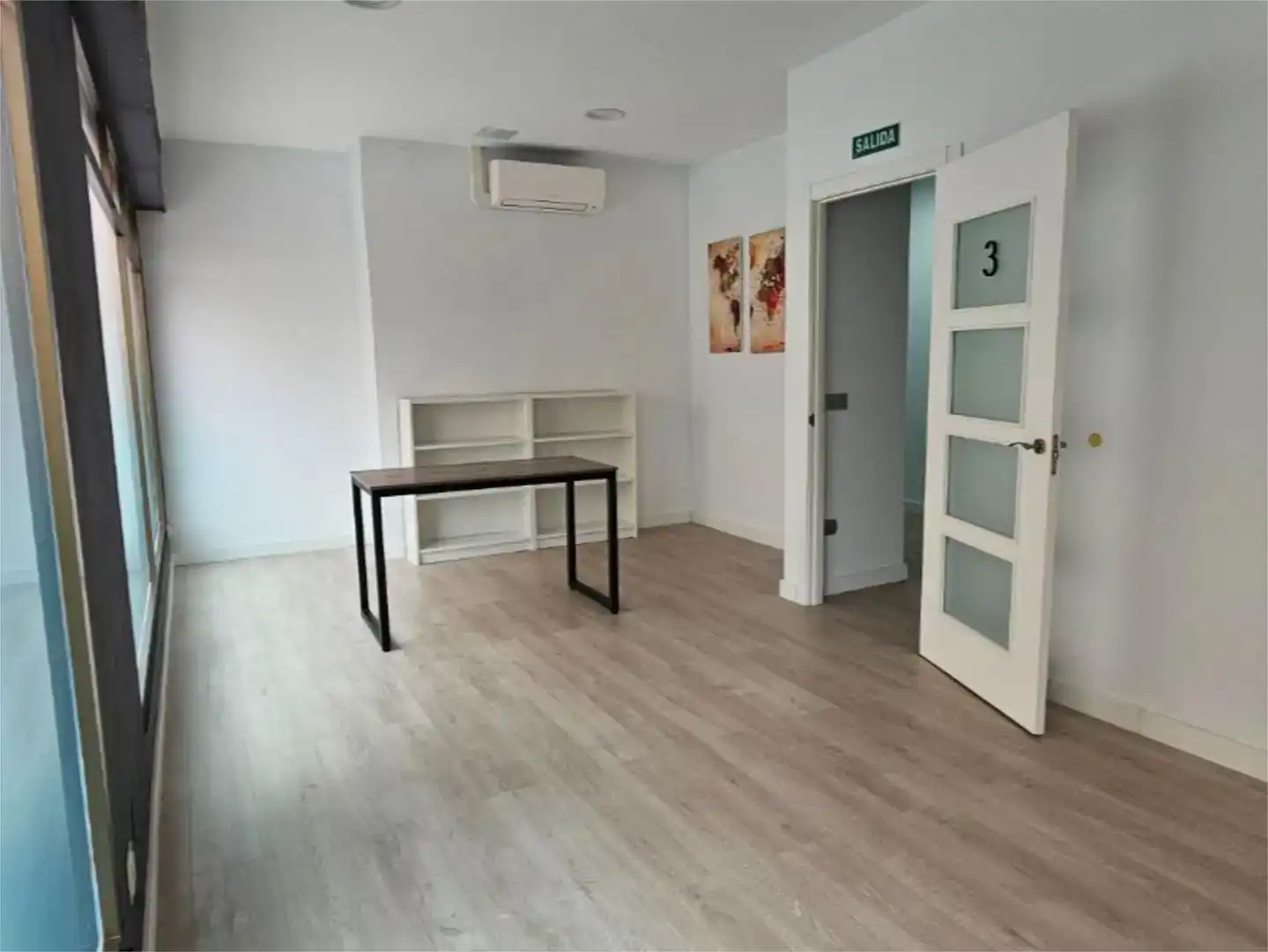 Büro zur Miete in Valverde de la Virgen