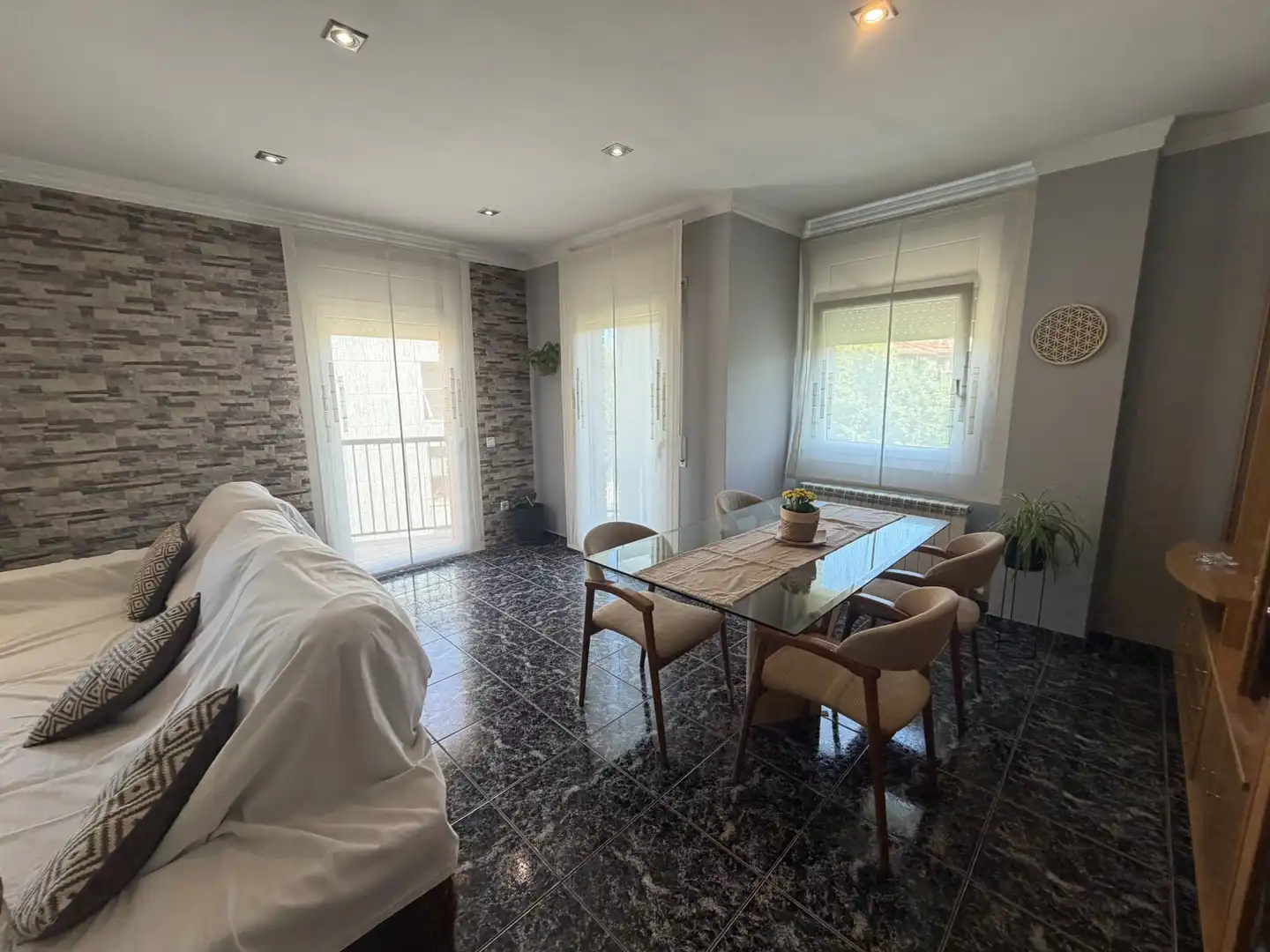 Flat for sale in Manlleu