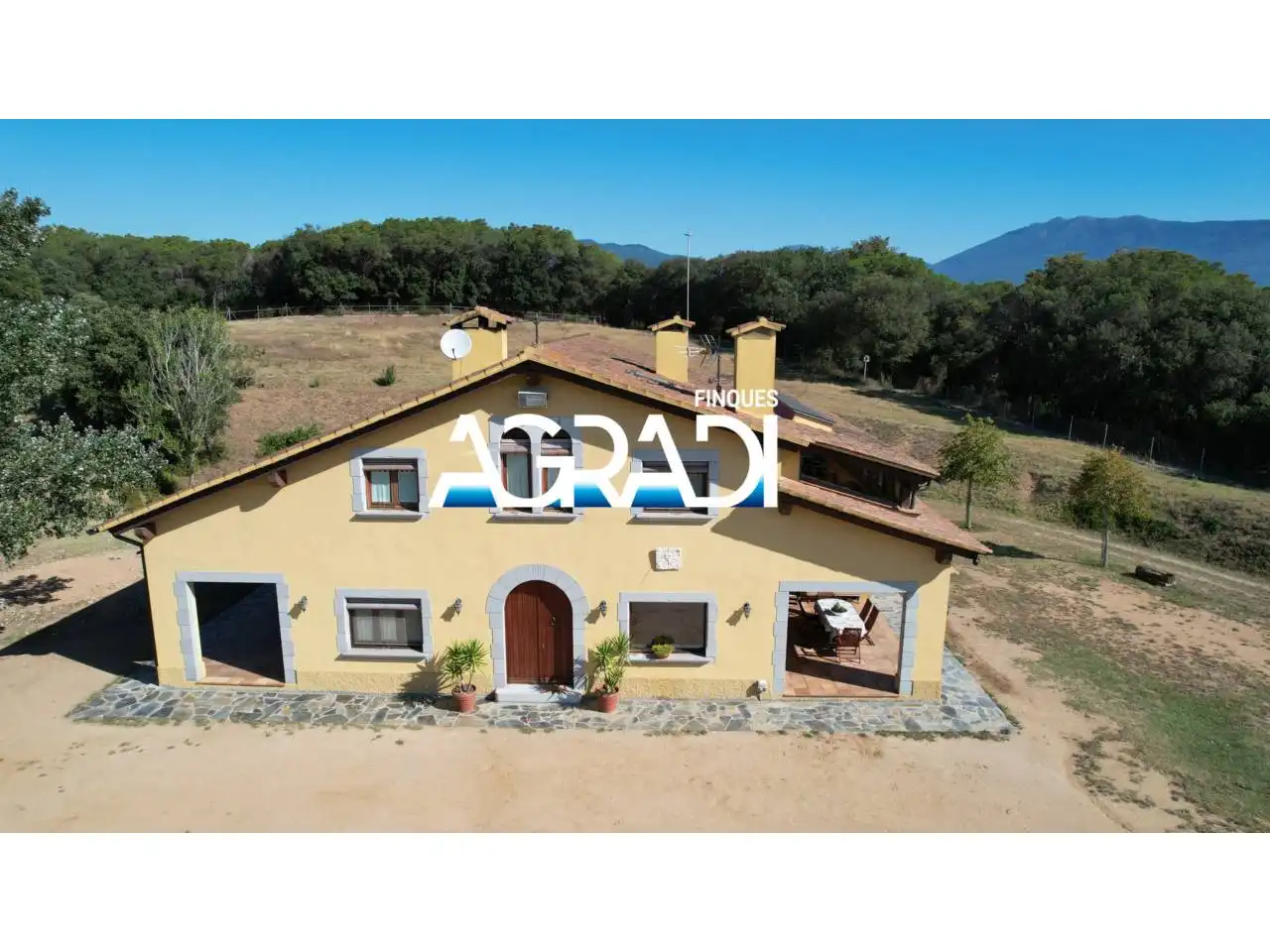 Vista exterior de Finca rústica en venda en Sant Antoni de Vilamajor amb Aire condicionat, Calefacció i Jardí privat