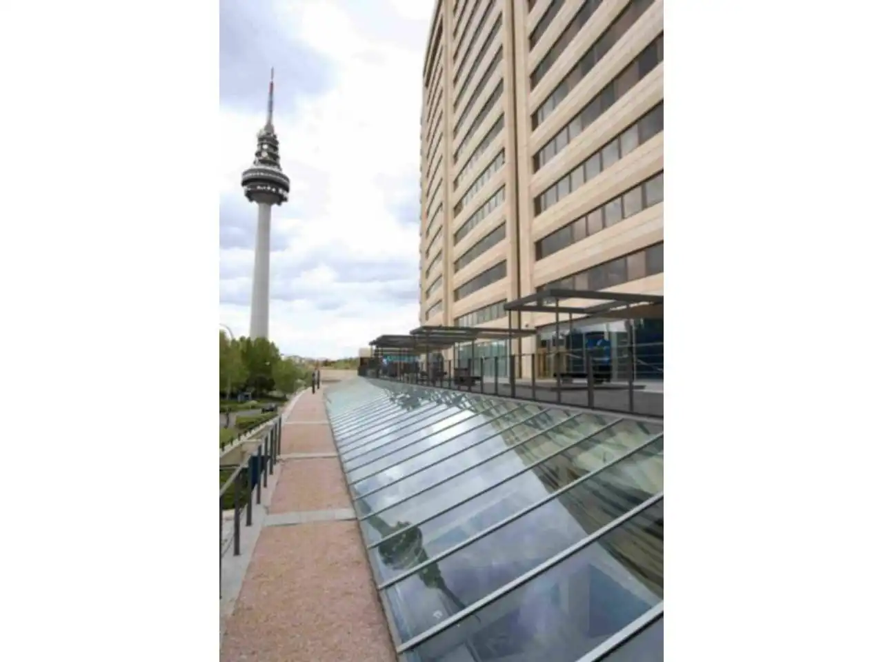 Büro mit Aufzug zur Miete in Calle Juan Esplandiu, imagen 3
