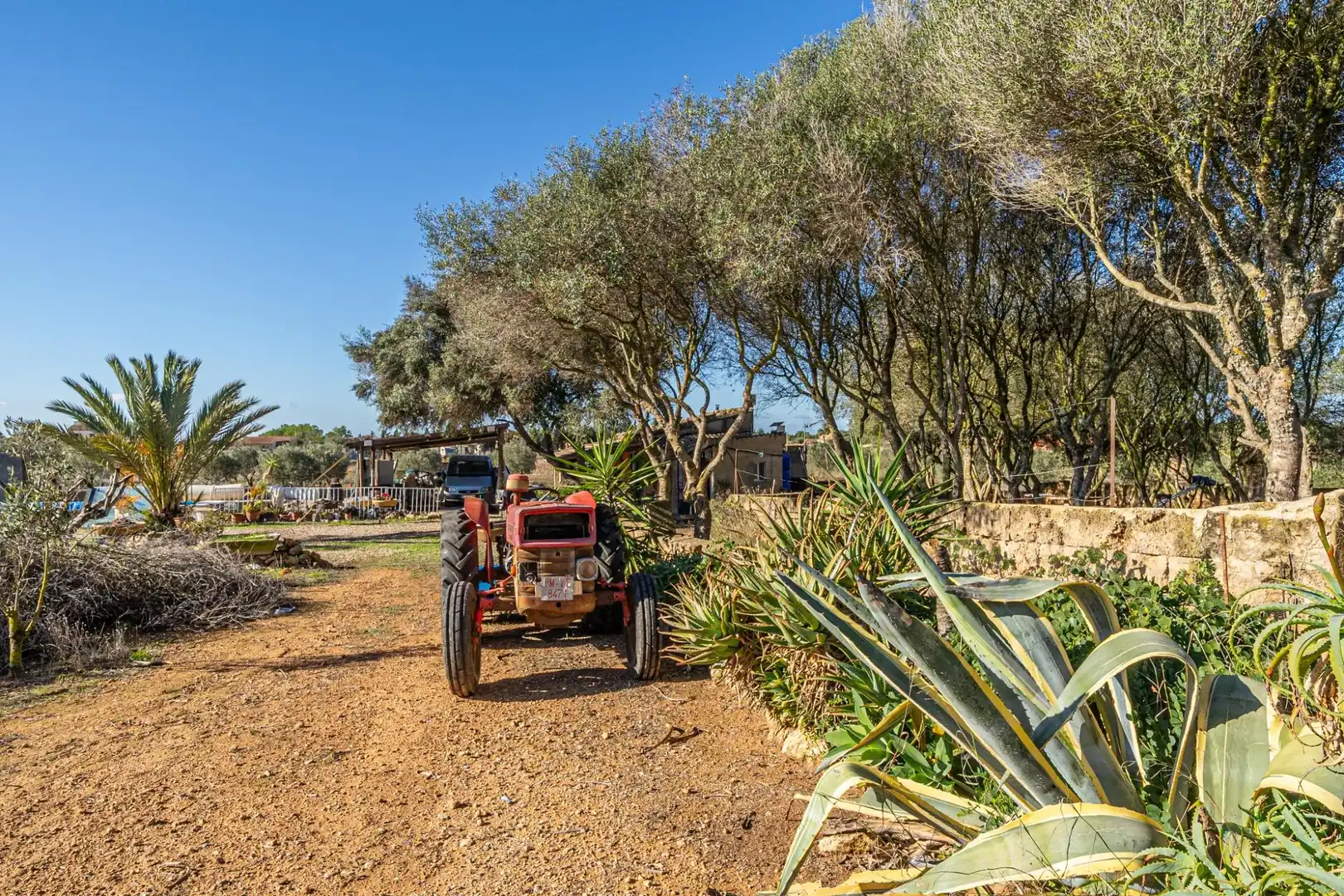 Garden of Country homes for sale in Llucmajor  with Air Conditioner, Heating and Private garden