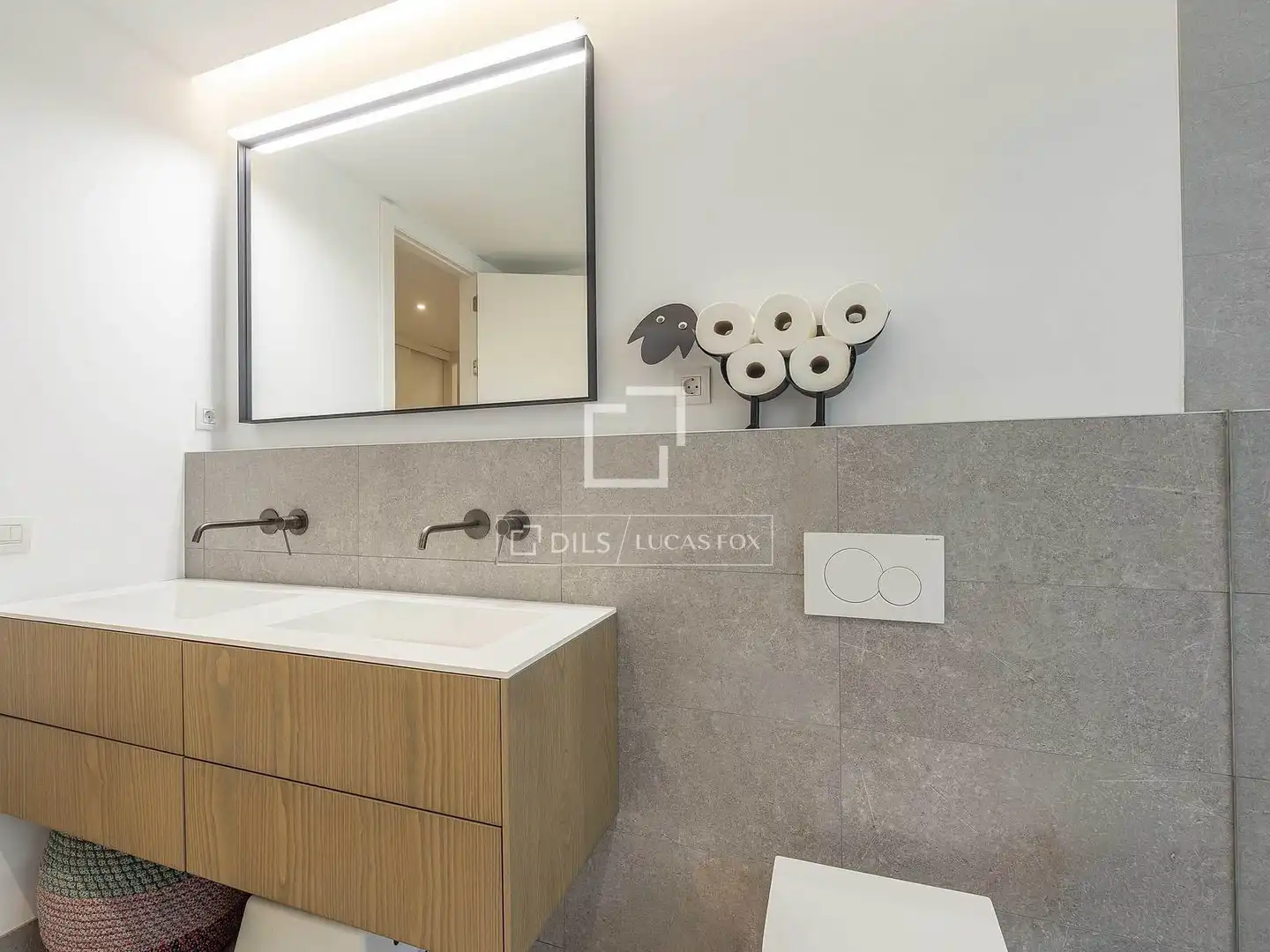 Baño de Piso en venta en Valencia con Aire acondicionado, Calefacción y Parquet
