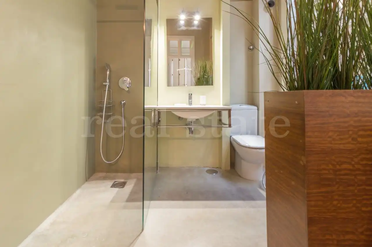 Baño de Casa o chalet de alquiler en Las Palmas de Gran Canaria con Aire acondicionado, Calefacción y Amueblado
